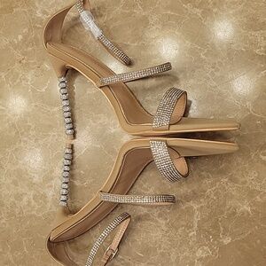 Azalea Wang Galaxy  Gold Rhinestone Strappy Heels, Sz 9